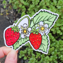 Load image into Gallery viewer, ST483 - Strawberries - Pack of 12