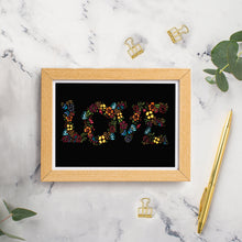 Load image into Gallery viewer, SA421: LOVE Card - Pack of 6