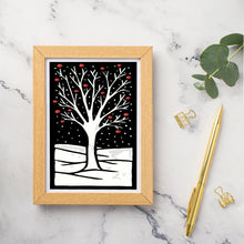 Load image into Gallery viewer, SA084: A Little Red - Pack of 6
