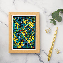 Load image into Gallery viewer, SA182: Busy Bees - Pack of 6
