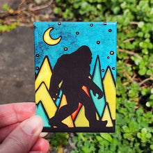 Load image into Gallery viewer, Bigfoot Magnet - Set of 6

